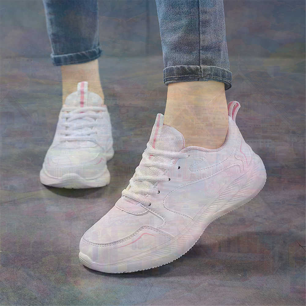 Best Vintage Collectible Items - Taille 44 chaussures rétro basses homme