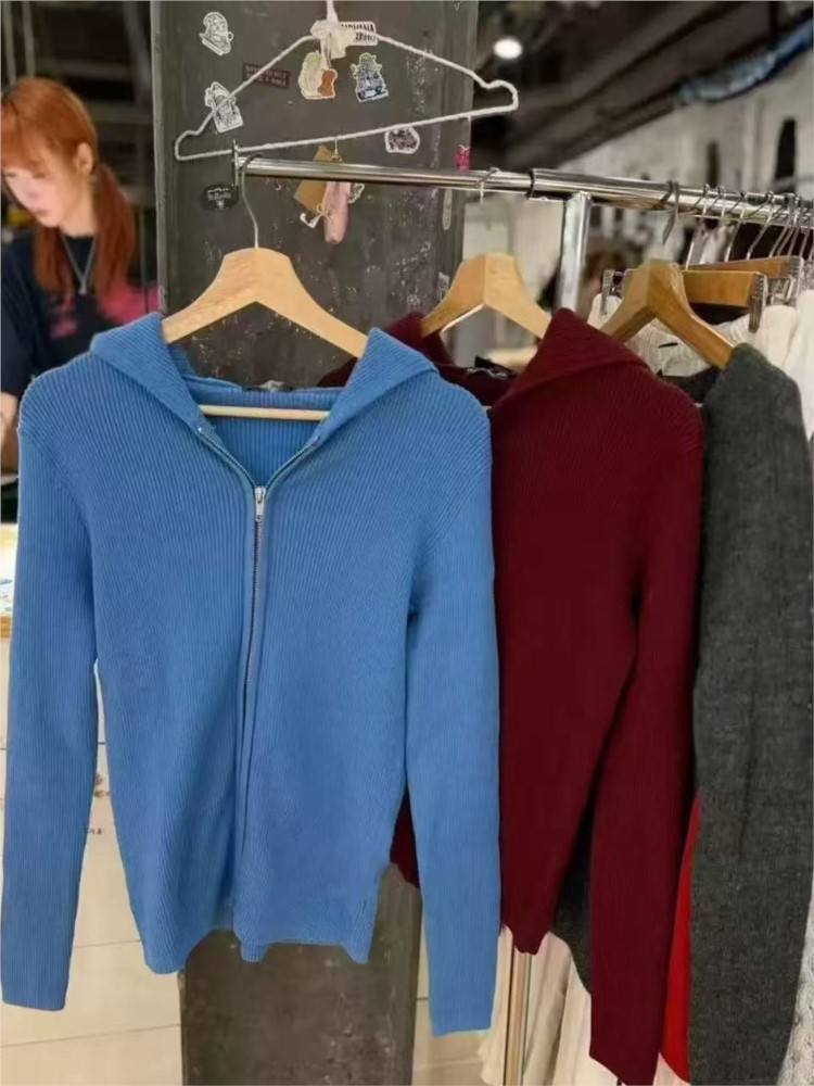 Pulls à capuche tricotés bleus - Vintage Zip Hoodie avis et prix