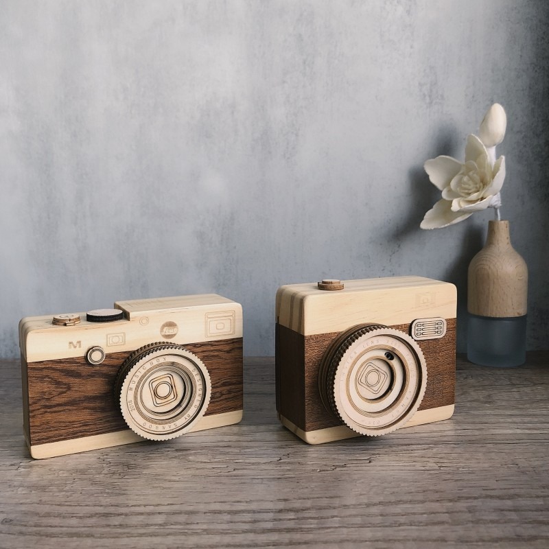 Boîte à musique vintage en boi - Collectible Vintage Cameras avis et prix