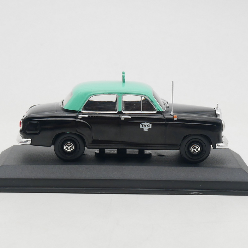 IXO Modèle de voiture classiqu - Vintage Collectibles avis et prix